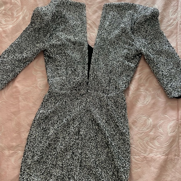 Iro dress - Picture 4 of 7